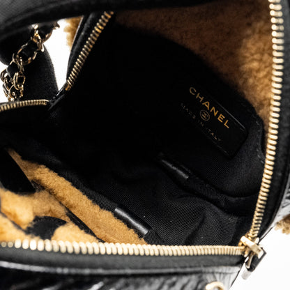 Chanel Shearling CC Round Clutch with Chain Shiny Crumpled Sheepskin Black/Light Brown L