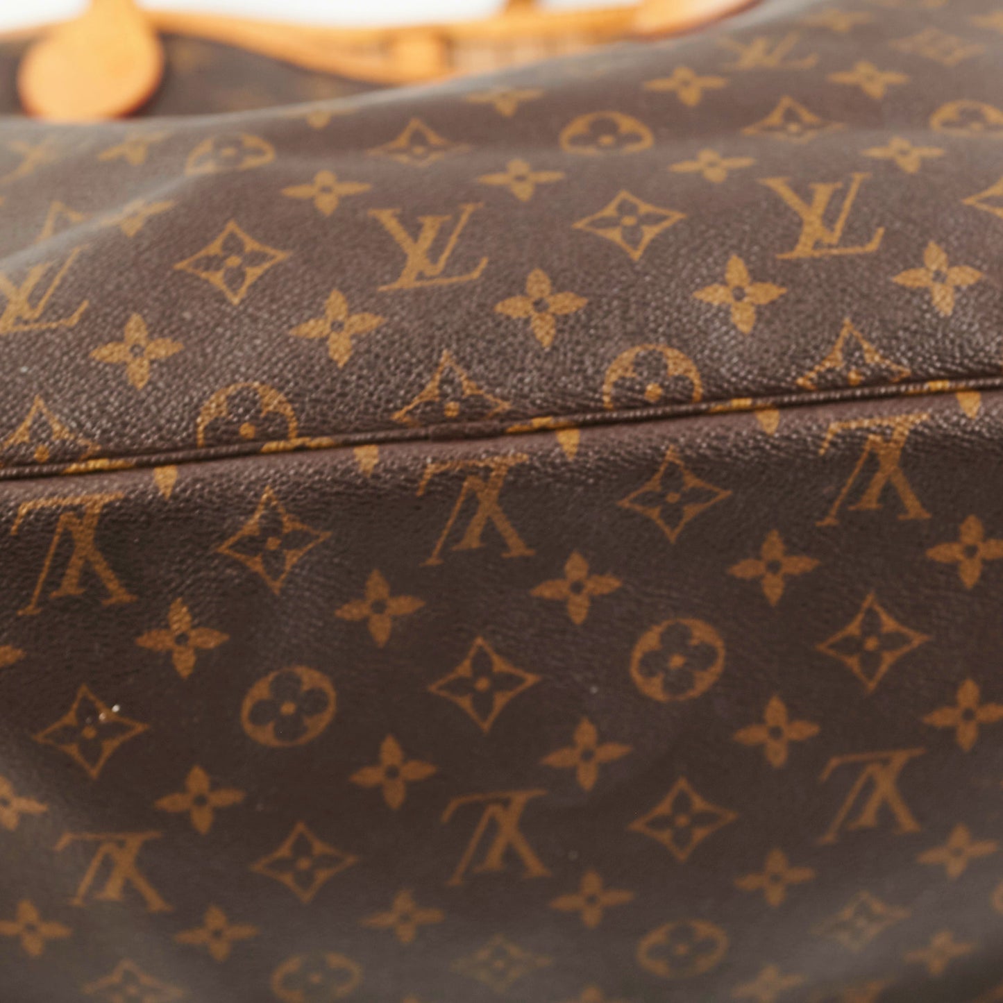 Louis Vuitton Neverfull GM Monogram Shoulder Bag