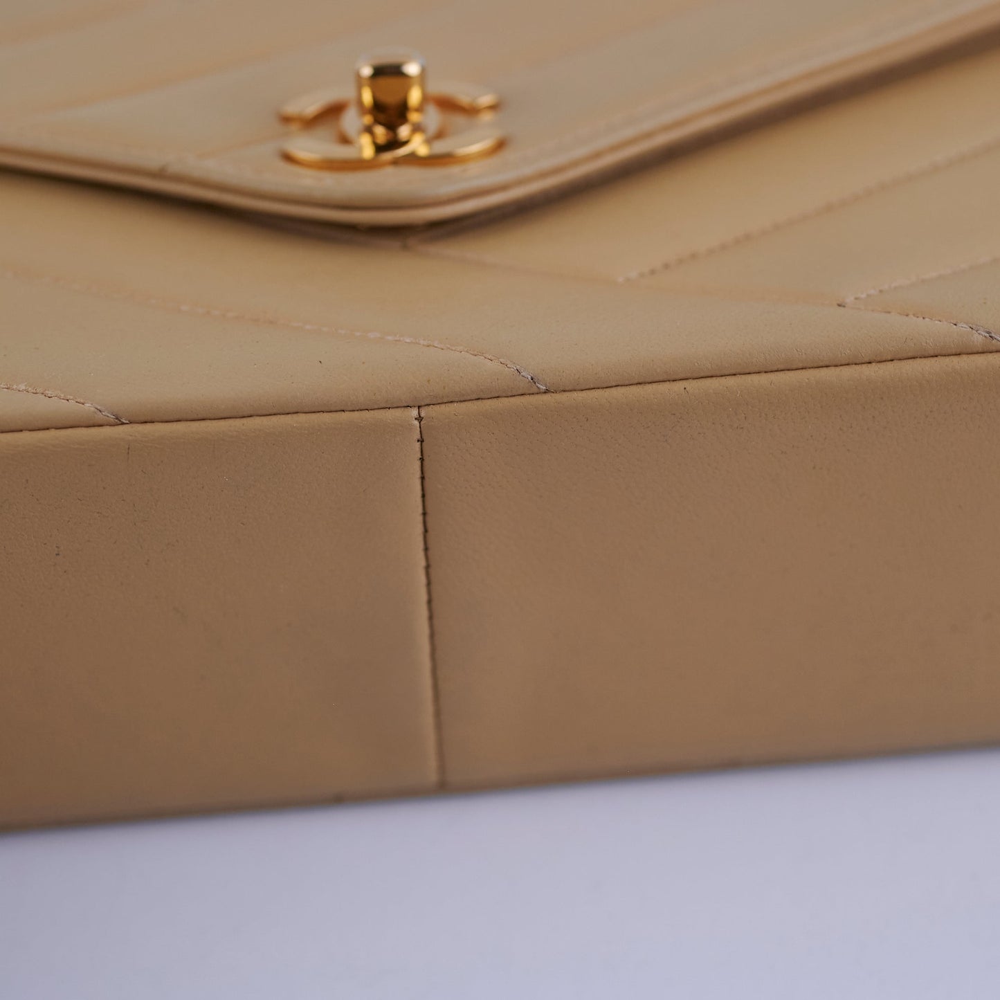 Chanel Vintage Beige Lambskin Shoulder Bag