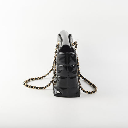 Chanel Chocolate Bar Chain Shoulder Bag Black