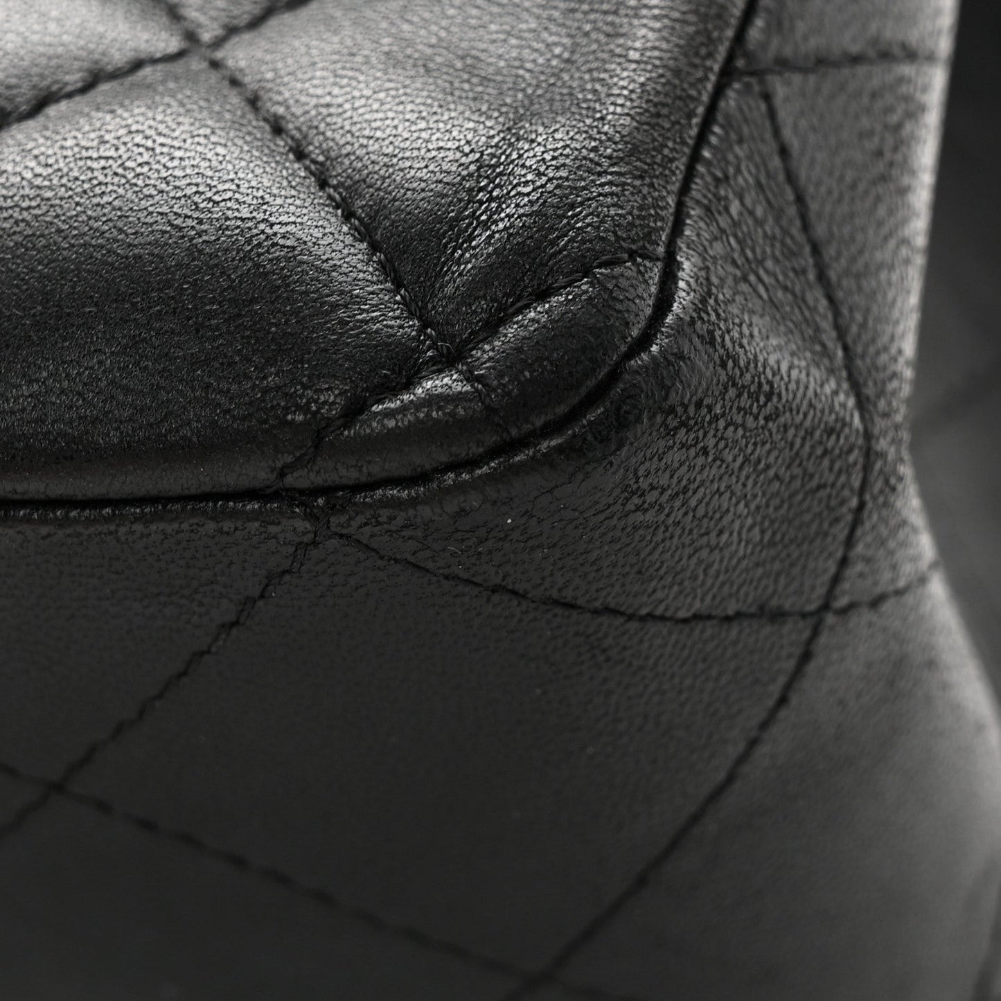 Lambskin Quilted Jumbo Single Flap Black