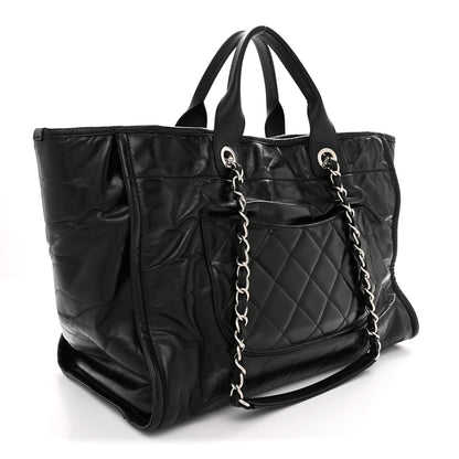 Glazed Calfskin Medium Deauville Tote Black