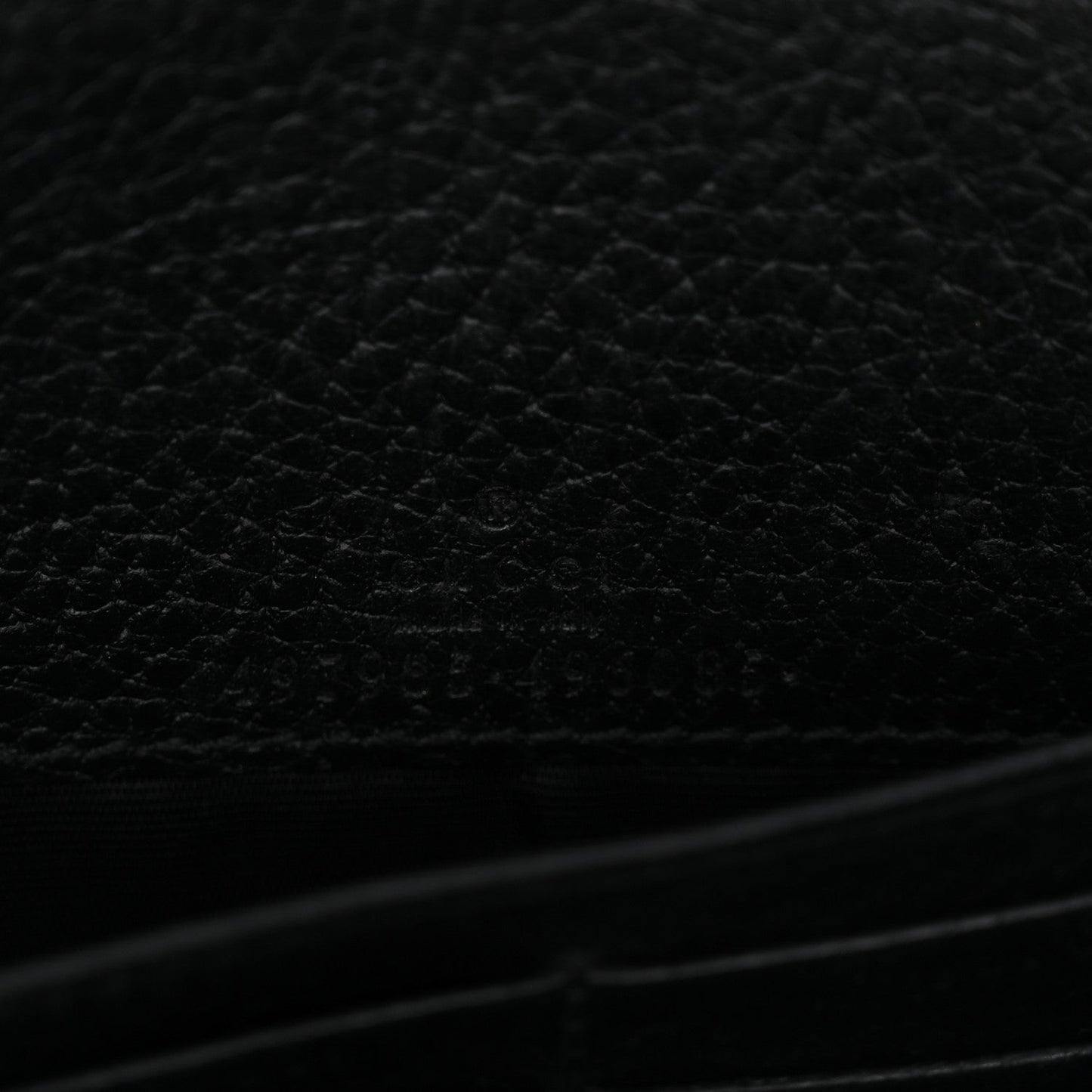 Calfskin Mini GG Marmont Chain Wallet Black