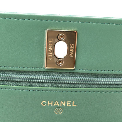Lambskin Quilted Trendy CC Wallet On Chain WOC Green