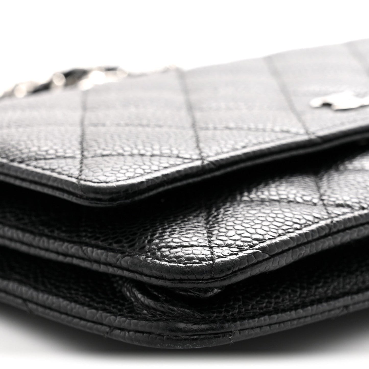 Caviar Quilted Wallet on Chain WOC Black