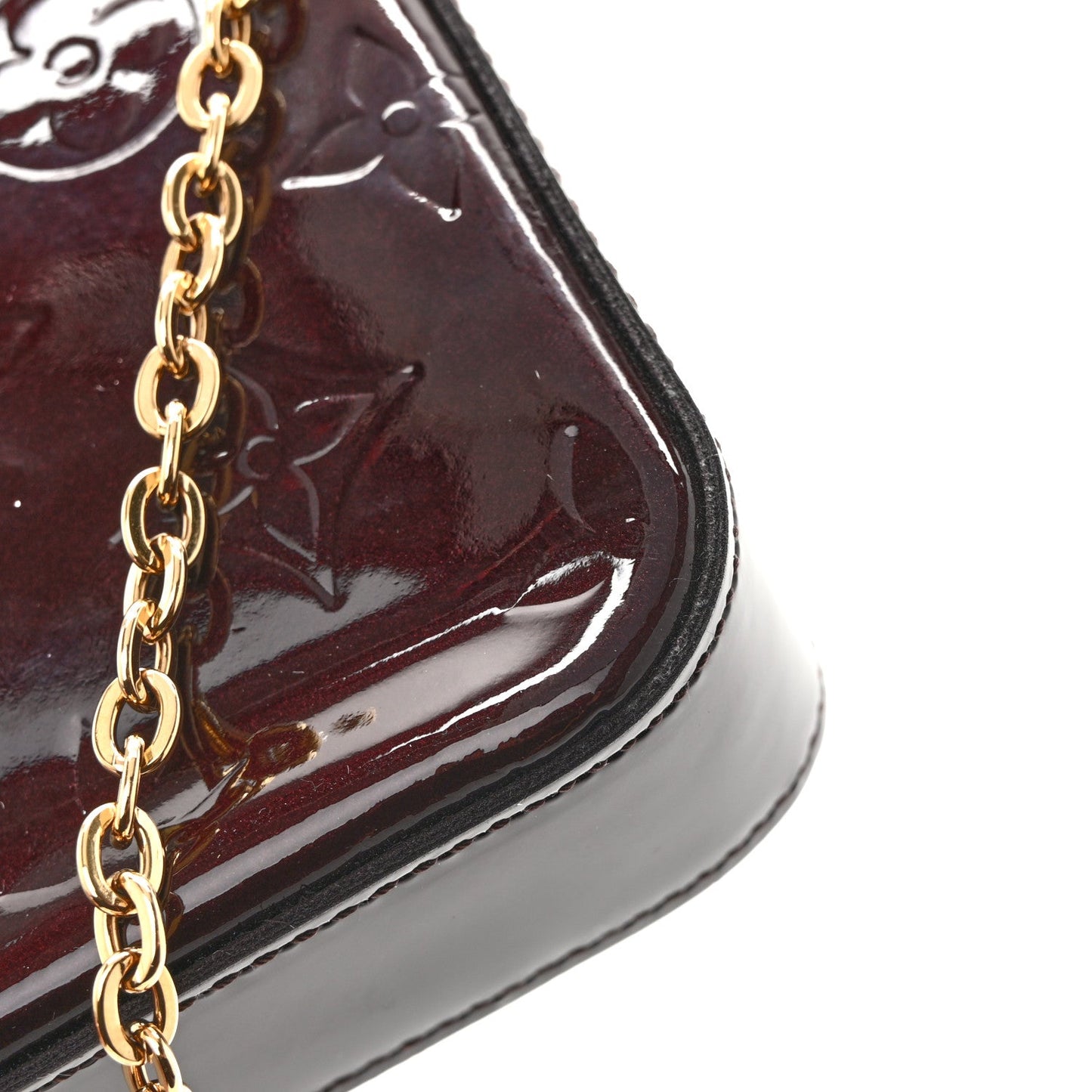 Vernis Pochette Felicie Chain Wallet Amarante