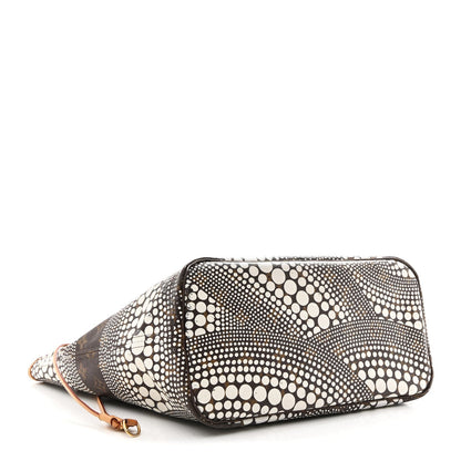 Monogram Kusama Waves Neverfull MM White