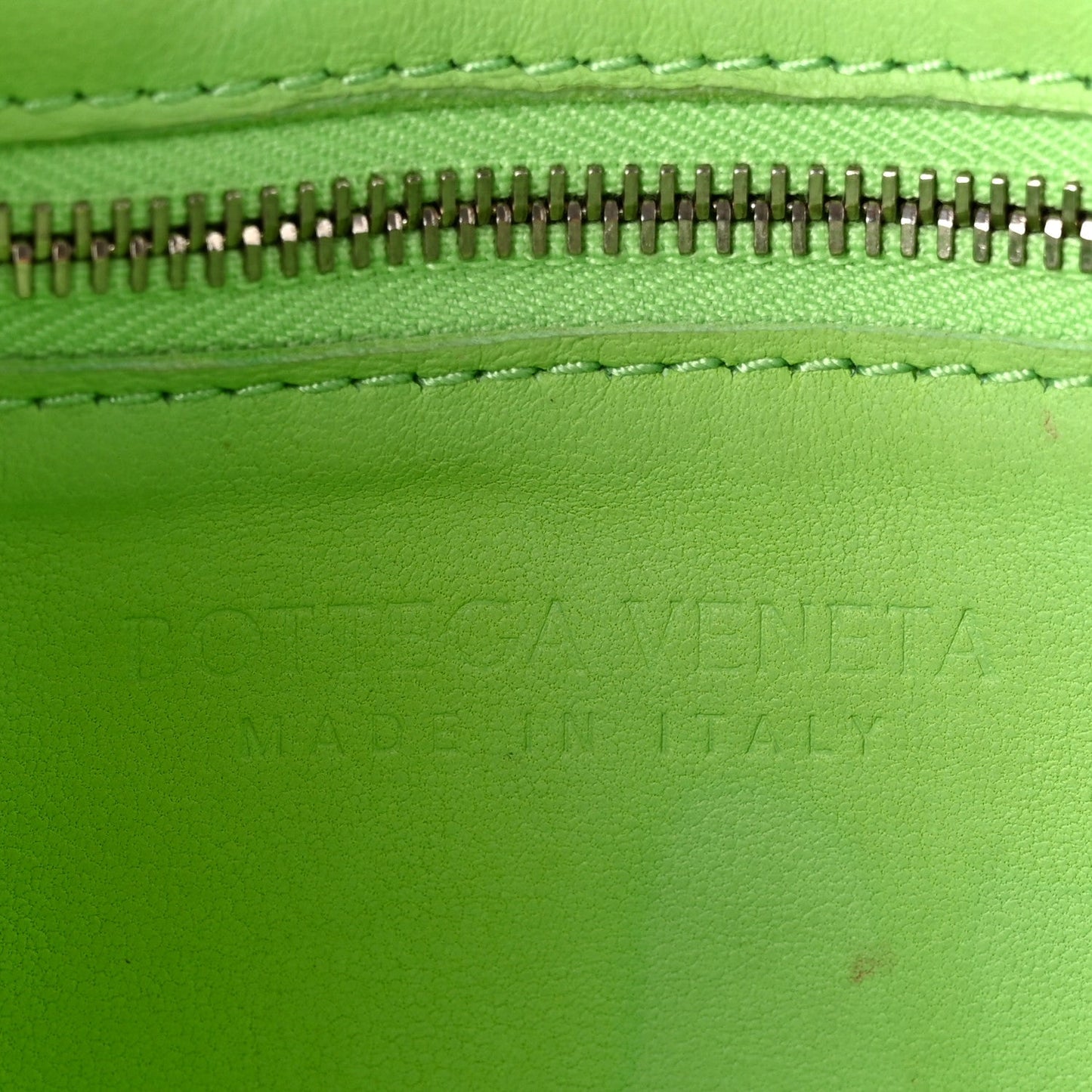 Lambskin Maxi Intrecciato Cassette Crossbody Bag Pistachio