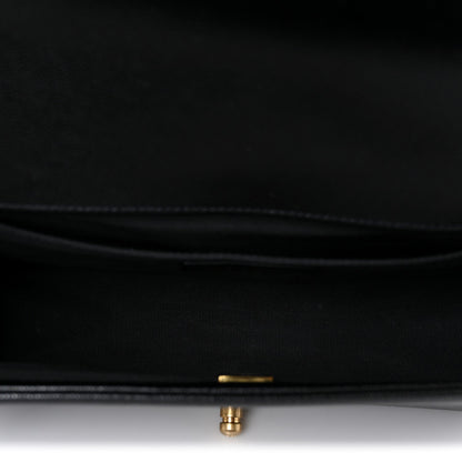 Caviar Quilted Medium Boy Flap Black