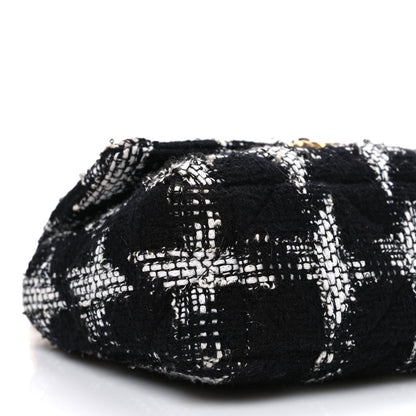 Tweed Quilted Medium Chanel 19 Flap Black White