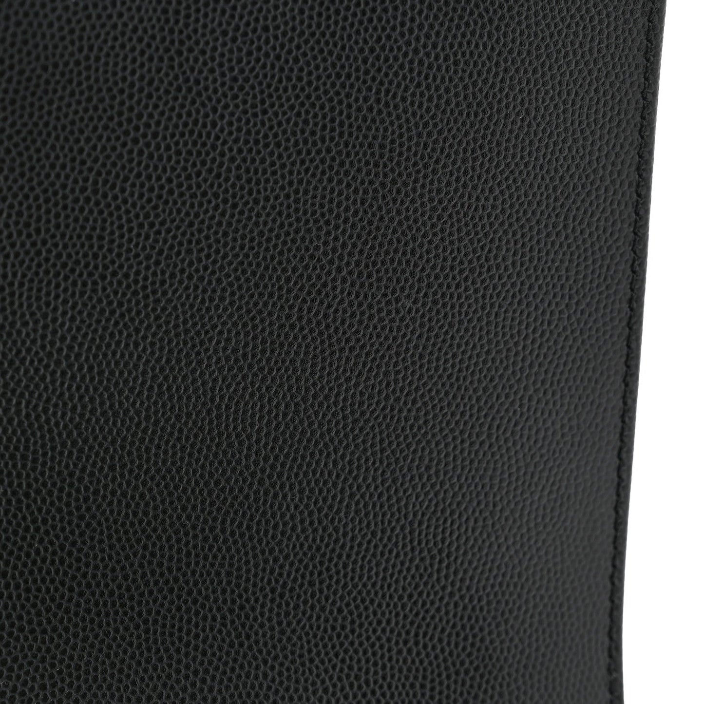 Caviar Quilted Medium Boy Flap Black