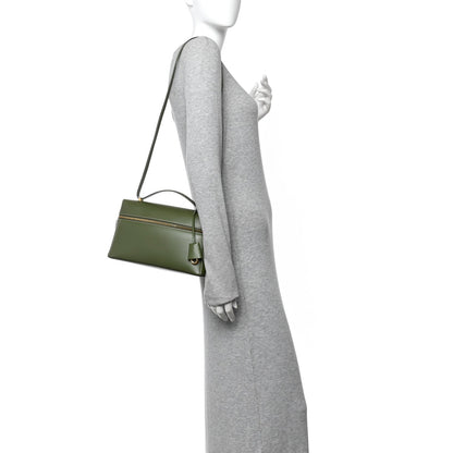 Saddle Calfskin Extra Bag L27 Dark Lichen