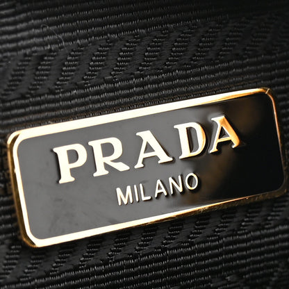 Saffiano Re-Edition 2005 Shoulder Bag White