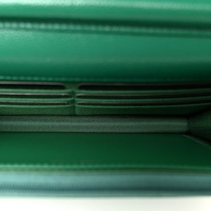 Caviar Quilted Wallet On Chain WOC Green