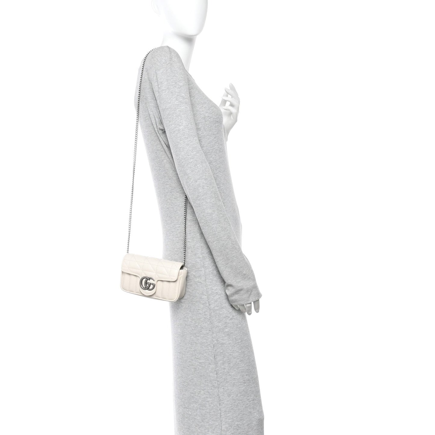Calfskin Matelasse Aria Super Mini GG Marmont Shoulder Bag Mystic White
