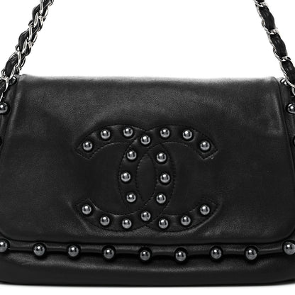 Lambskin Pearl Obsession Flap Black