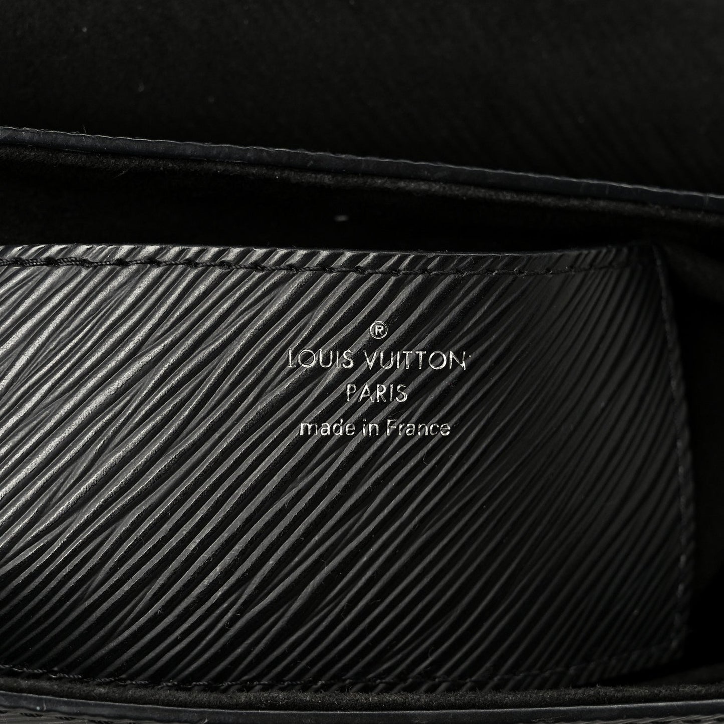 Epi Twist Shoulder Bag MM Black