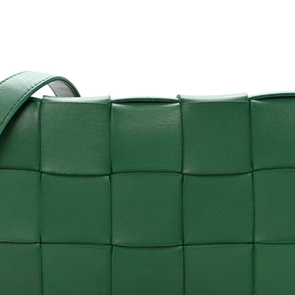Lambskin Maxi Intrecciato Cassette Crossbody Bag Racing Green