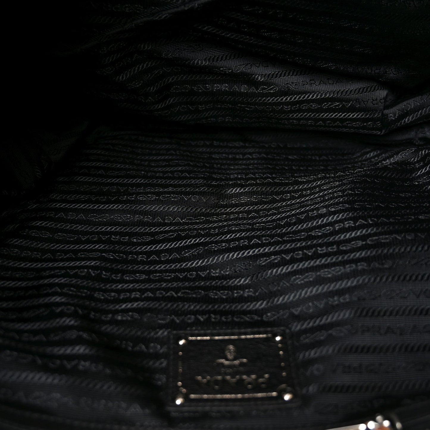 Soft Calf Chain Tote Black
