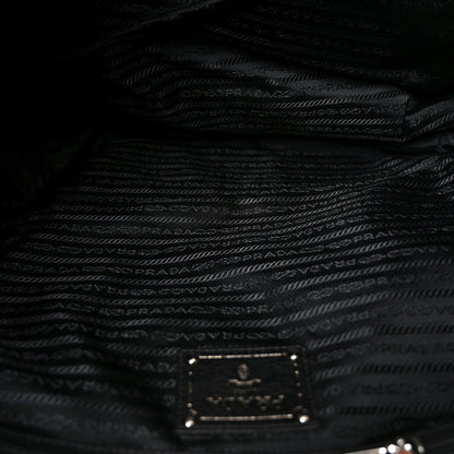 Soft Calf Chain Tote Black