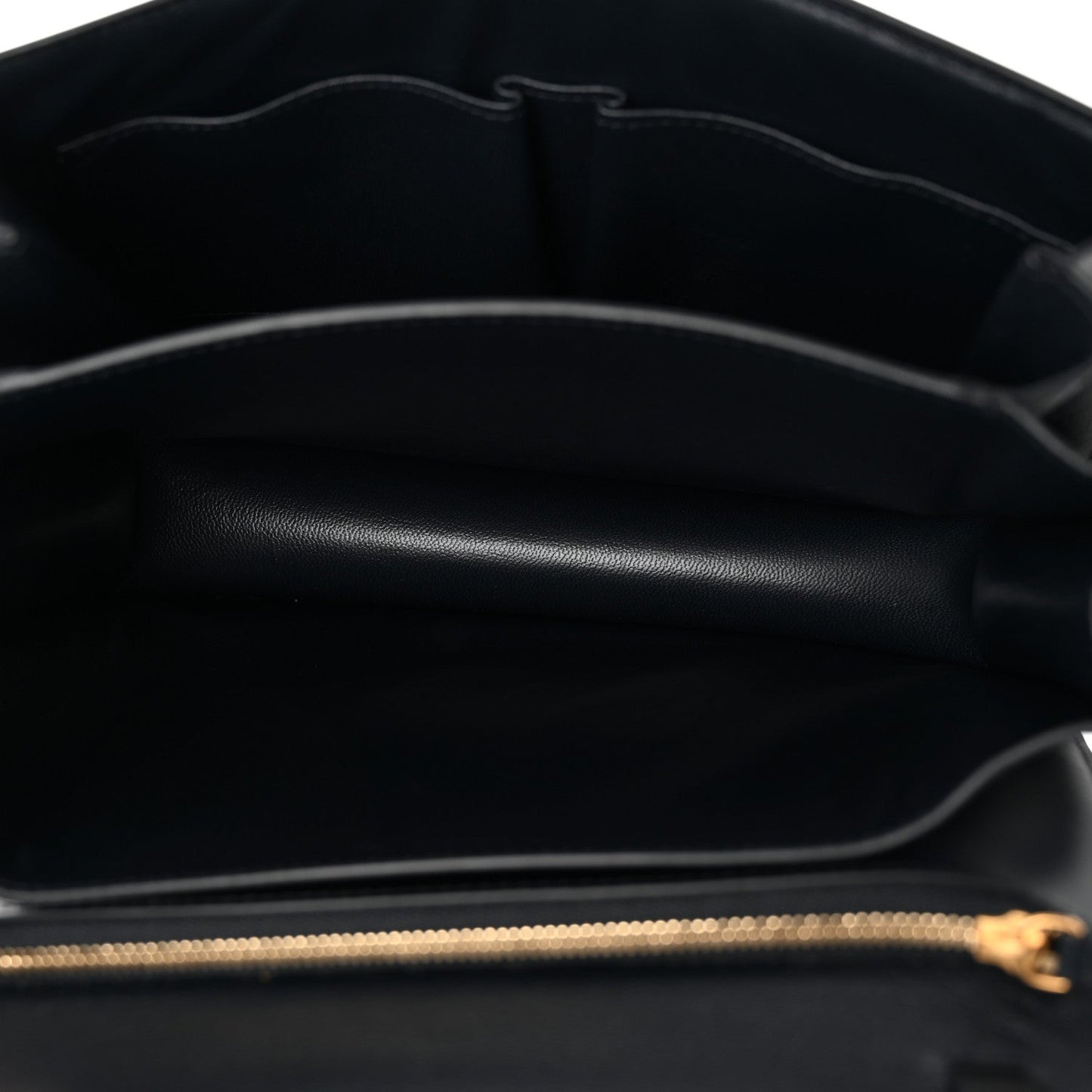 Box Calfskin Medium Classic Box Flap Bag Navy