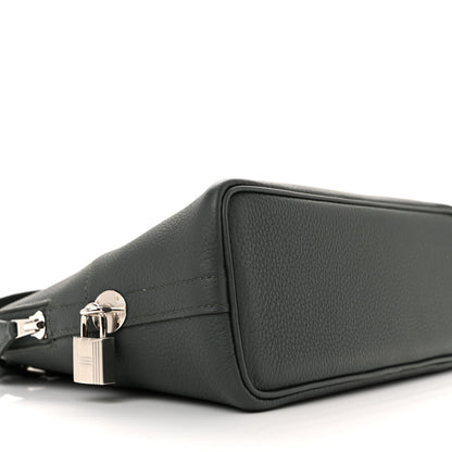 Togo Bolide Messenger Bag Vert Mangrove