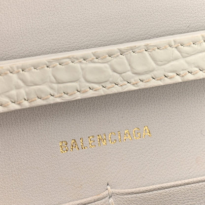 Shiny Calfskin Crocodile Embossed Hourglass Chain Bag White