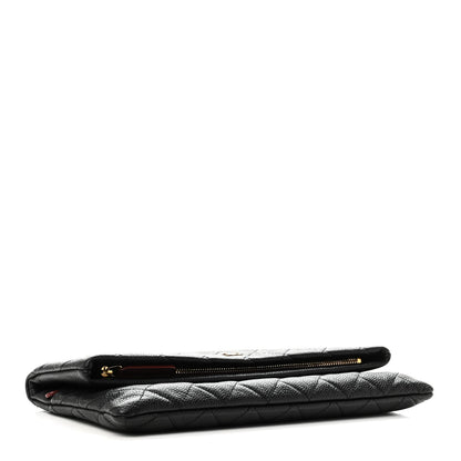 Caviar Quilted CC Beauty Clutch Black