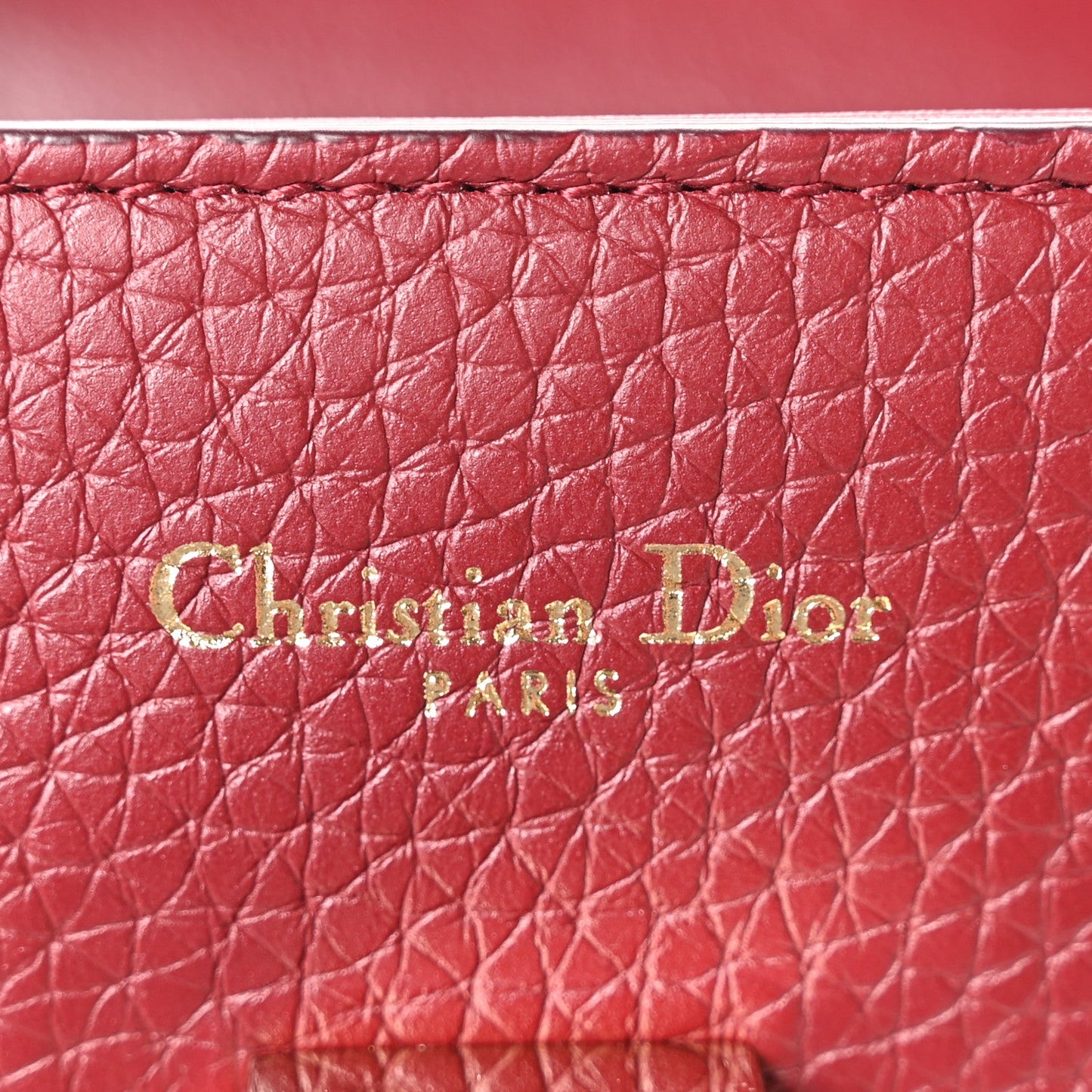 Bullcalf Medium Diorever Flap Red