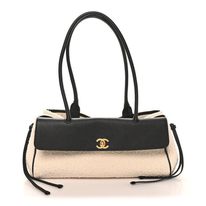 Grained Calfskin Boucle Urban Essentials Small Shopping Bag Black Ivory