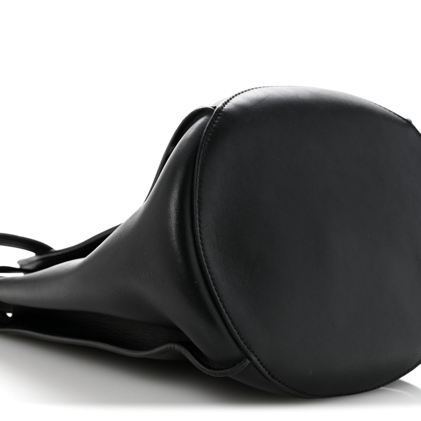 Supple Grained Calfskin Long Strap Big Bag Bucket Black