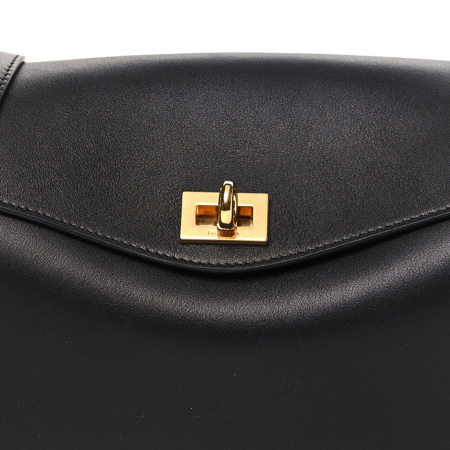 Smooth Calfskin Medium Le 7 Shoulder Bag Black