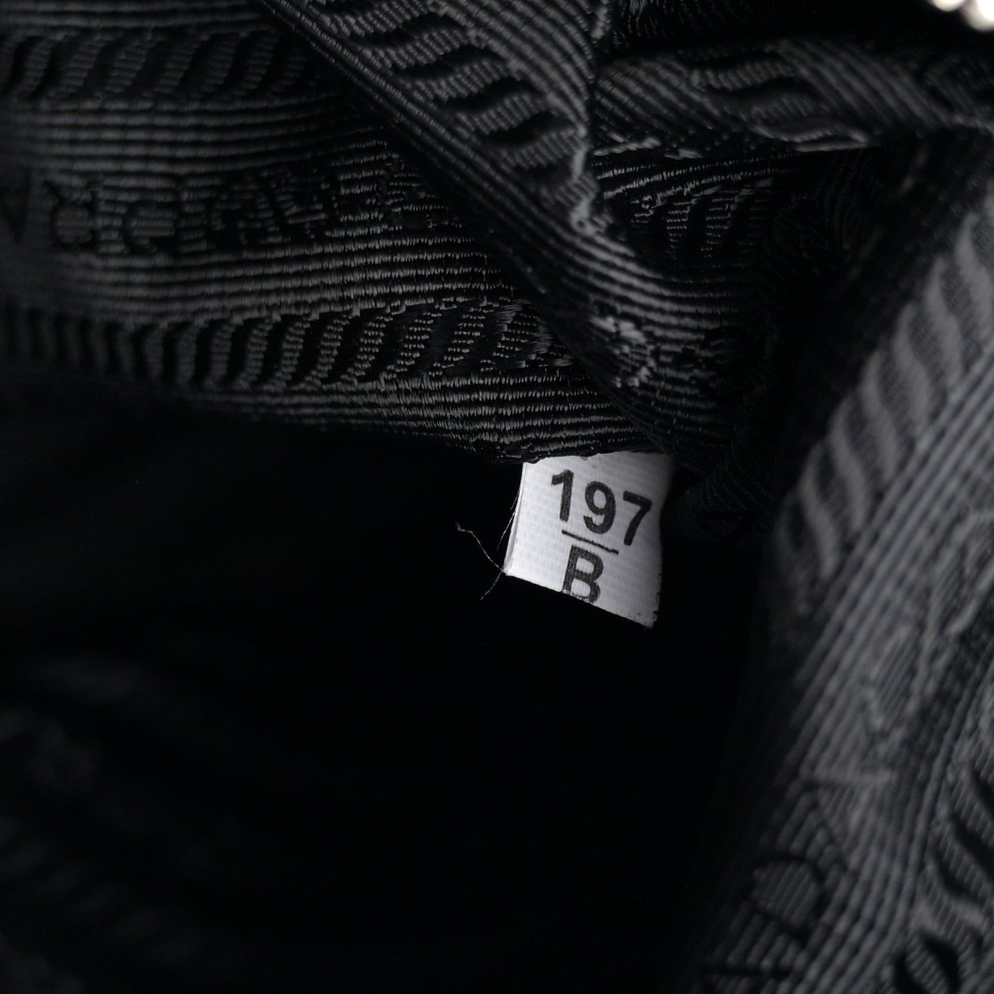 Nylon Tessuto Impuntu Quilted Shoulder Bag Black