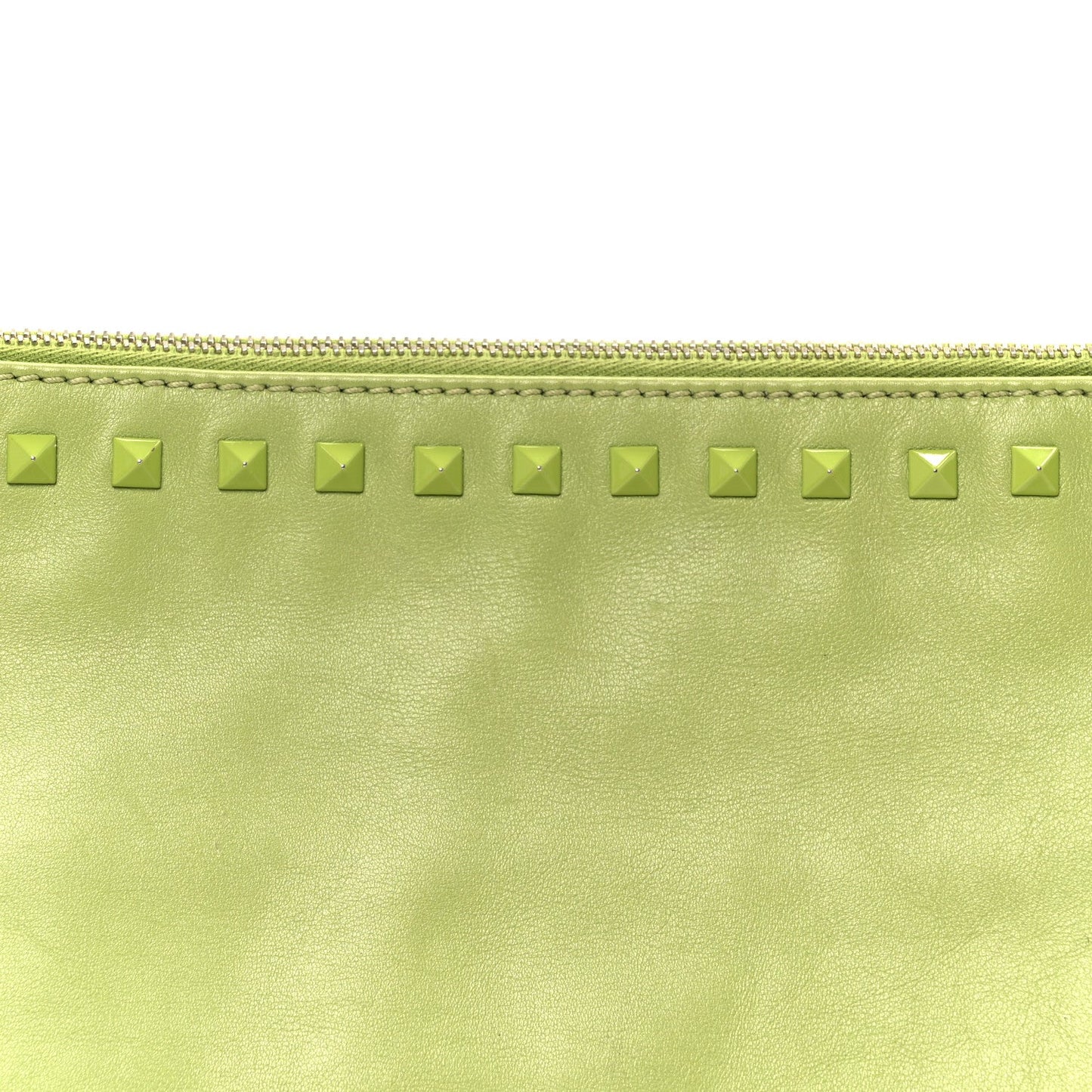 Vitello Large Rockstud Zip Wristlet Pouch Pop Apple