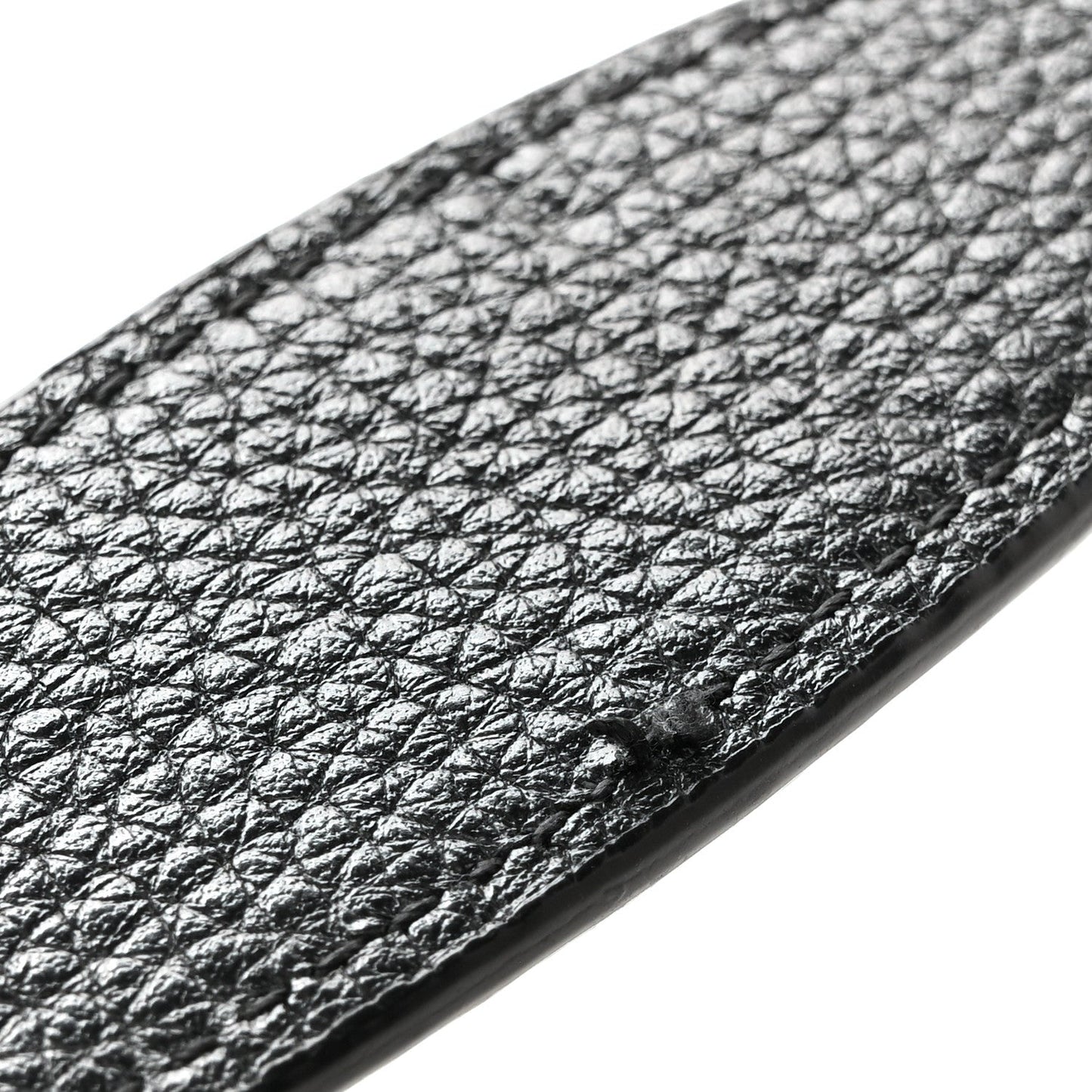 Pebbled Calfskin Soho Wallet On Chain Black