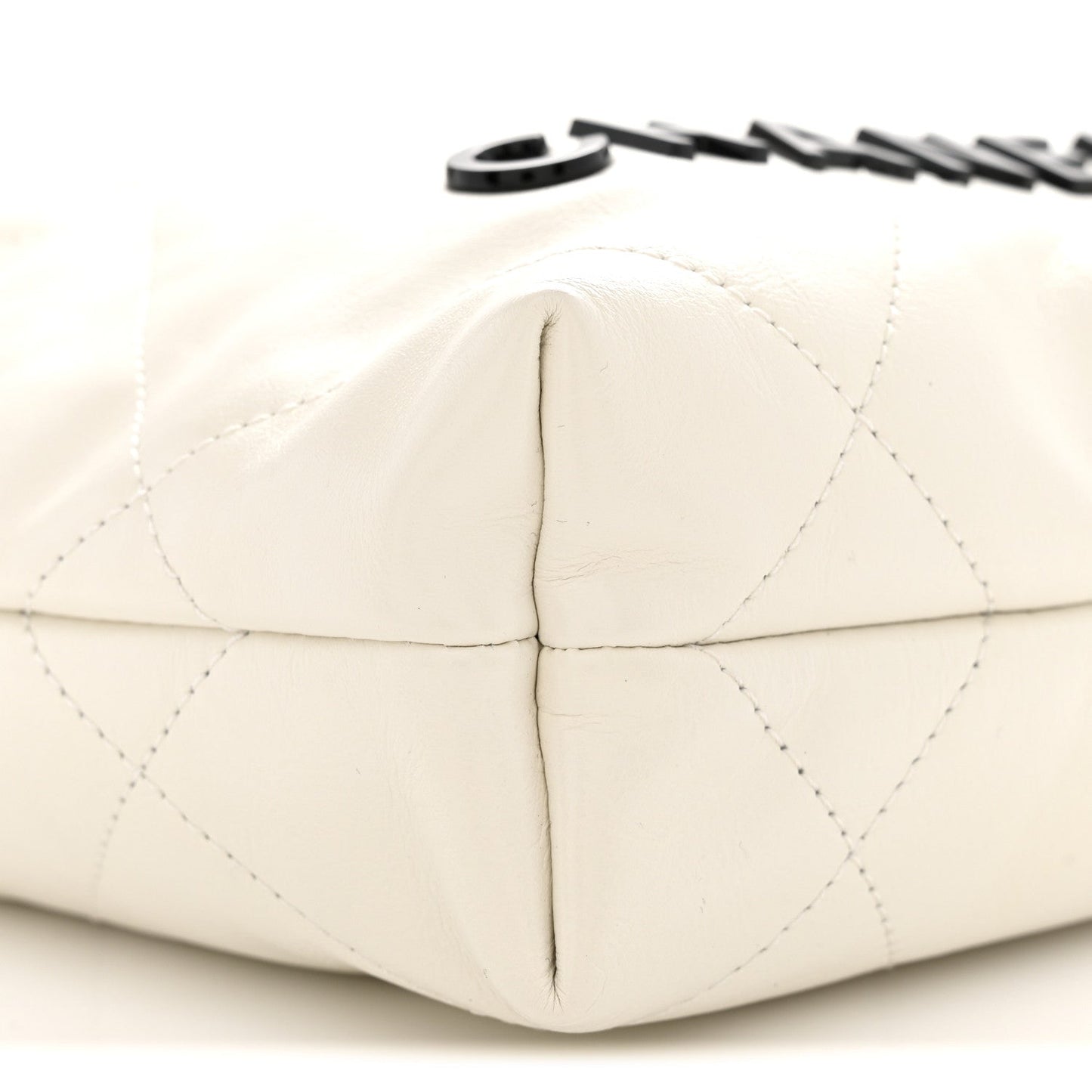 Shiny Calfskin Quilted Mini Chanel 22 White Black