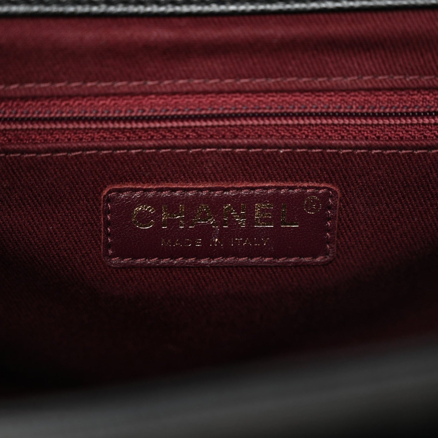 Caviar Quilted Medium Business Affinity Flap Black