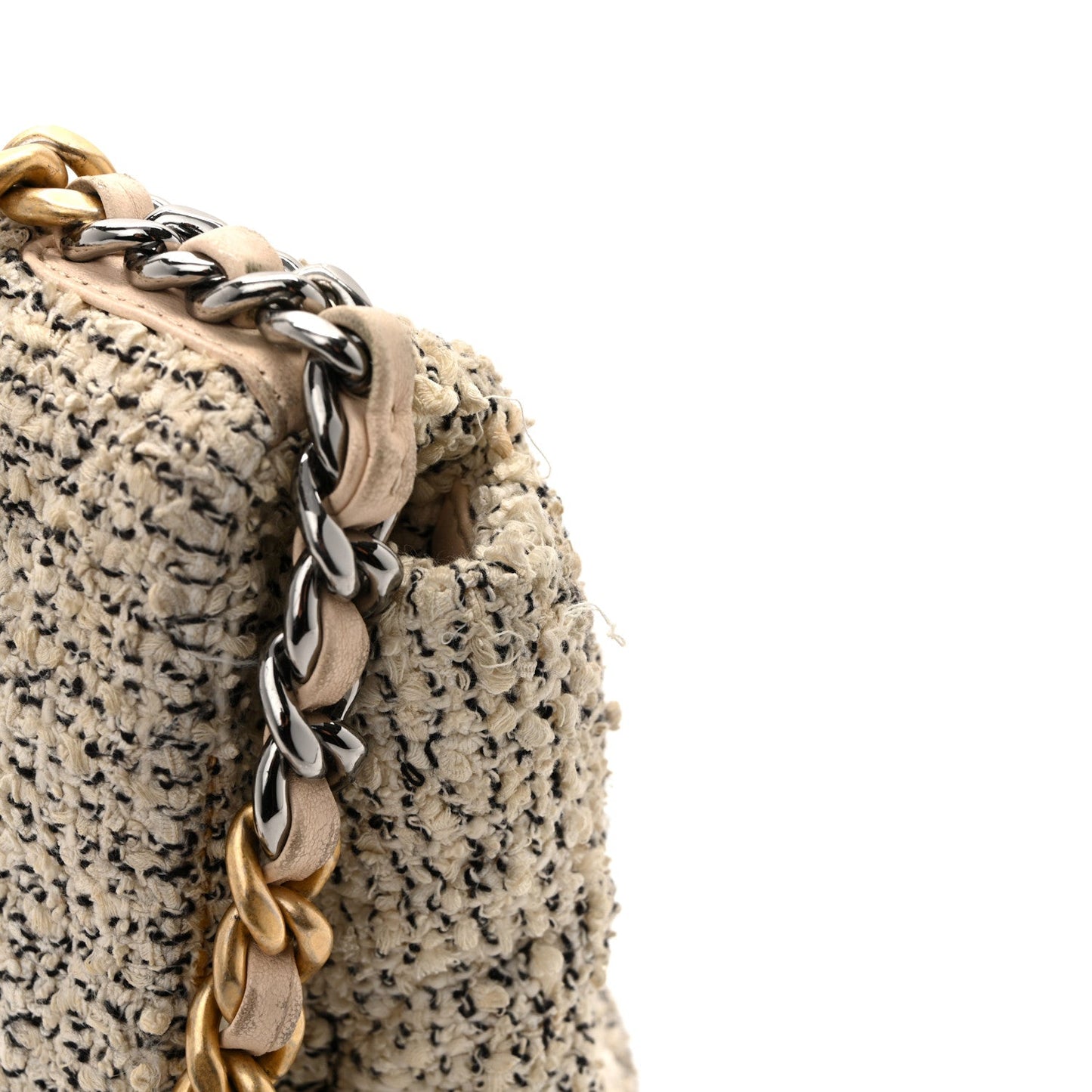 Tweed Quilted Medium Chanel 19 Flap Ecru Black