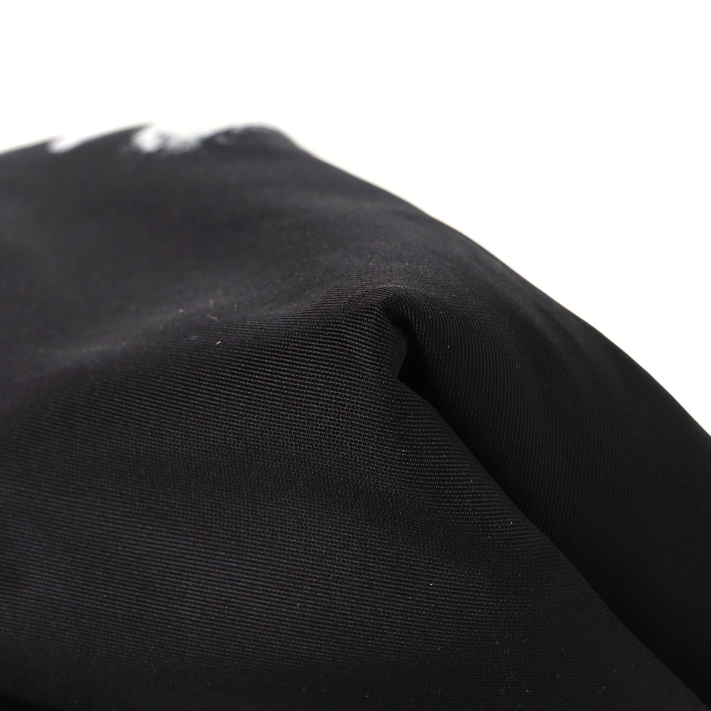 Nylon Medium Bundle Black White