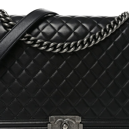 Lambskin Quilted Large Boy Flap Black