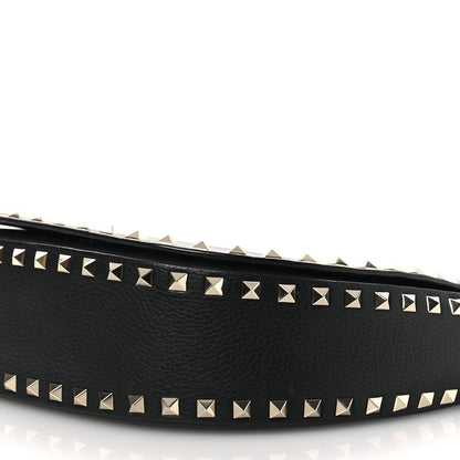Grained Calfskin Rockstud Saddle Bag Black