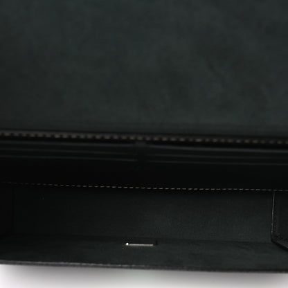 Vitello King FF Lines Embossed Baguette Soft Trunk Black