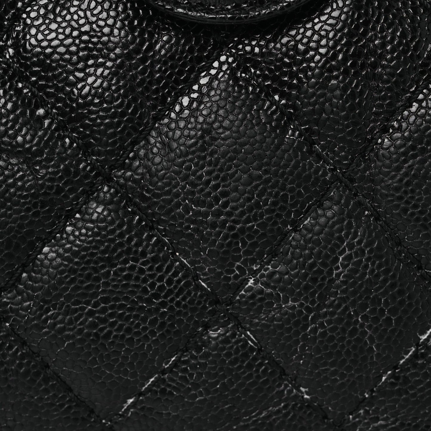 Crumpled Grained Calfskin Quilted Coco Pleats Clutch Black