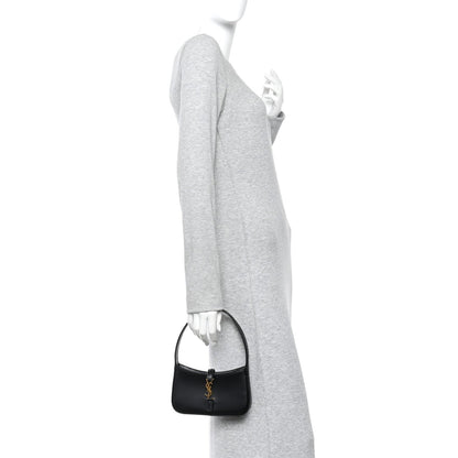 Smooth Calfskin Le 5 A 7 Mini Hobo Black
