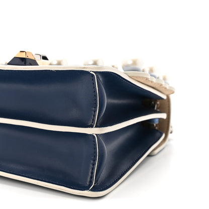 Vitello Liberty Pearl Scalloped Small Kan I Shoulder Bag Nebula Blu Scuro