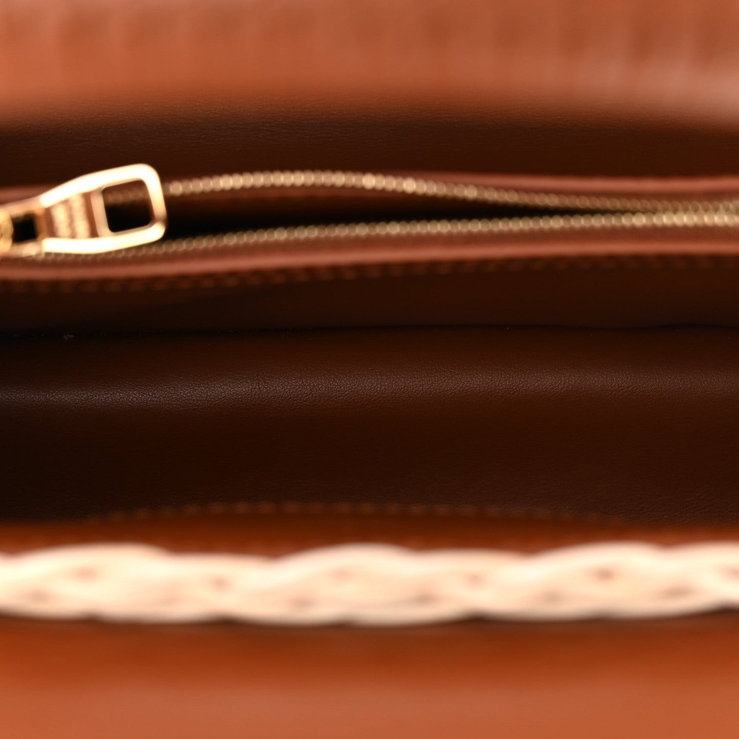 Rattan Calfskin Capucines BB Tan