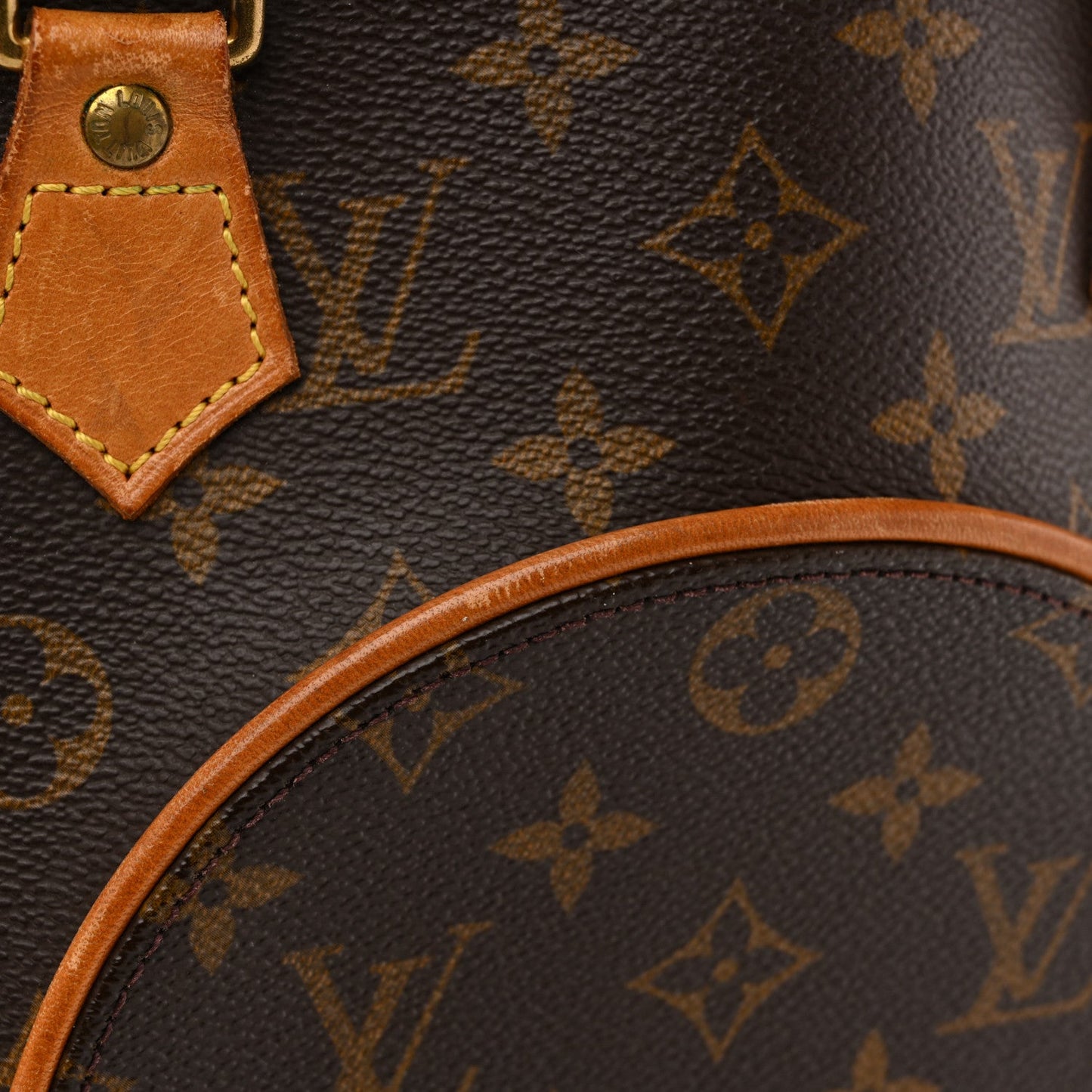 Monogram Ellipse MM