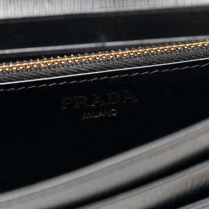 Vitello Move Metal Oro Chain Wallet Black
