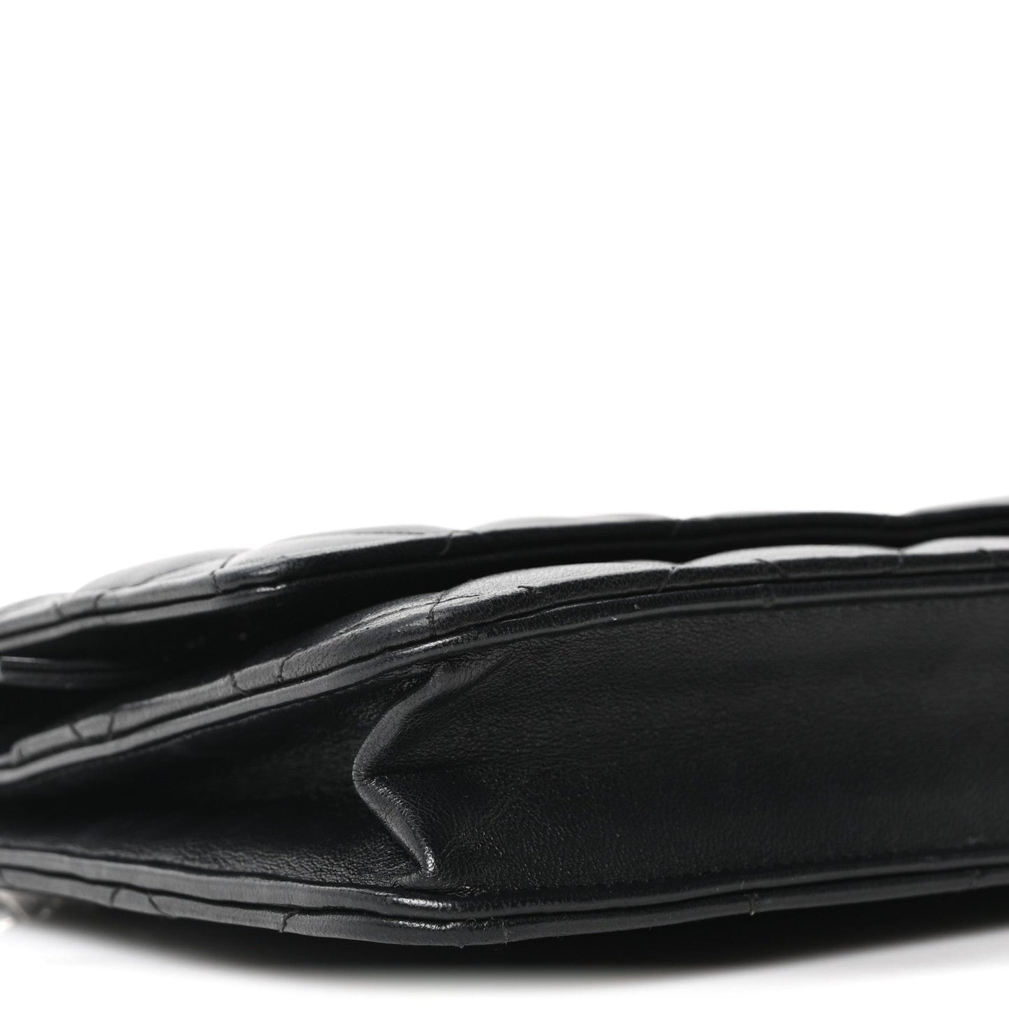 Lambskin Quilted Wallet On Chain WOC Black
