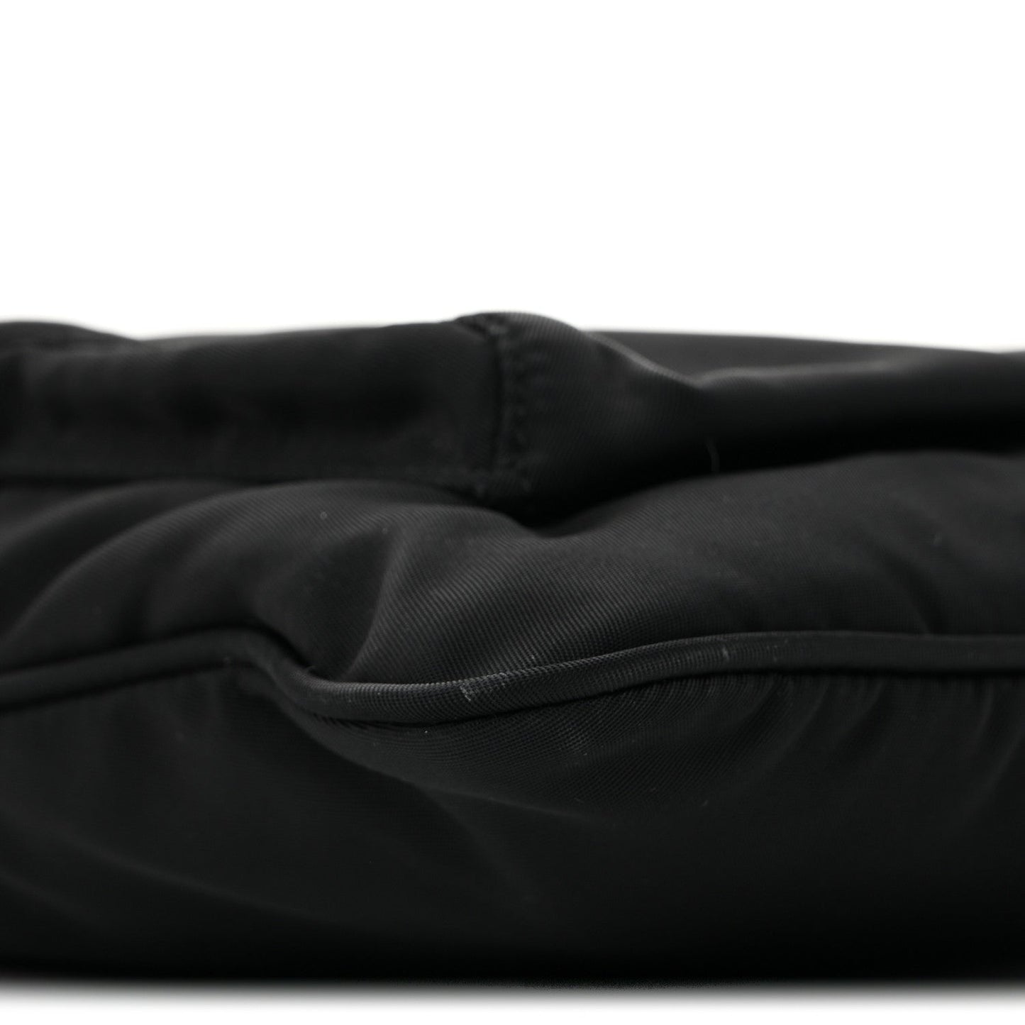 Tessuto Nylon Saffiano Flat Messenger Bag Black